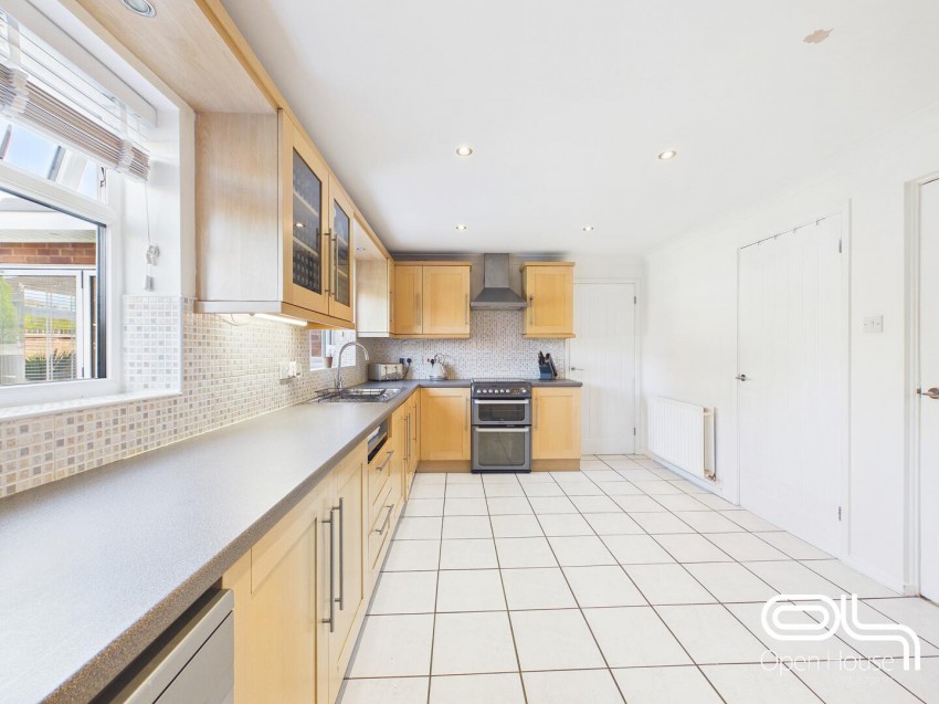 Images for Woodpecker Way, Cannock