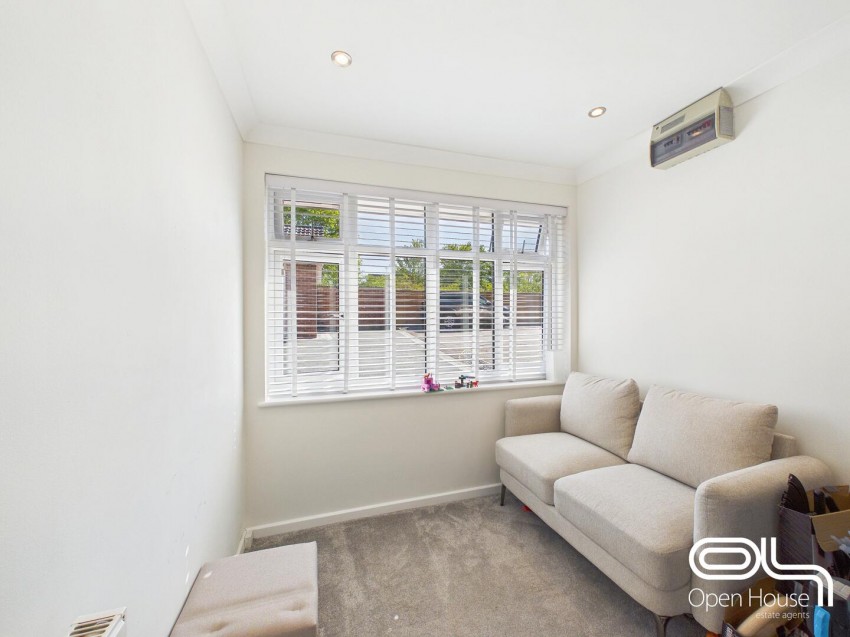 Images for Woodpecker Way, Cannock