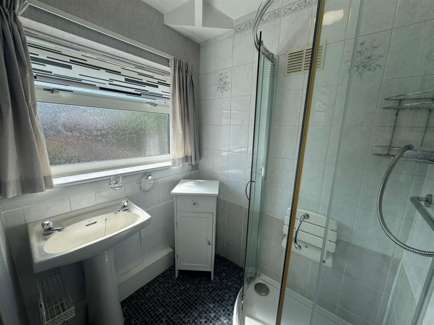 Images for Fell Lane, Keighley