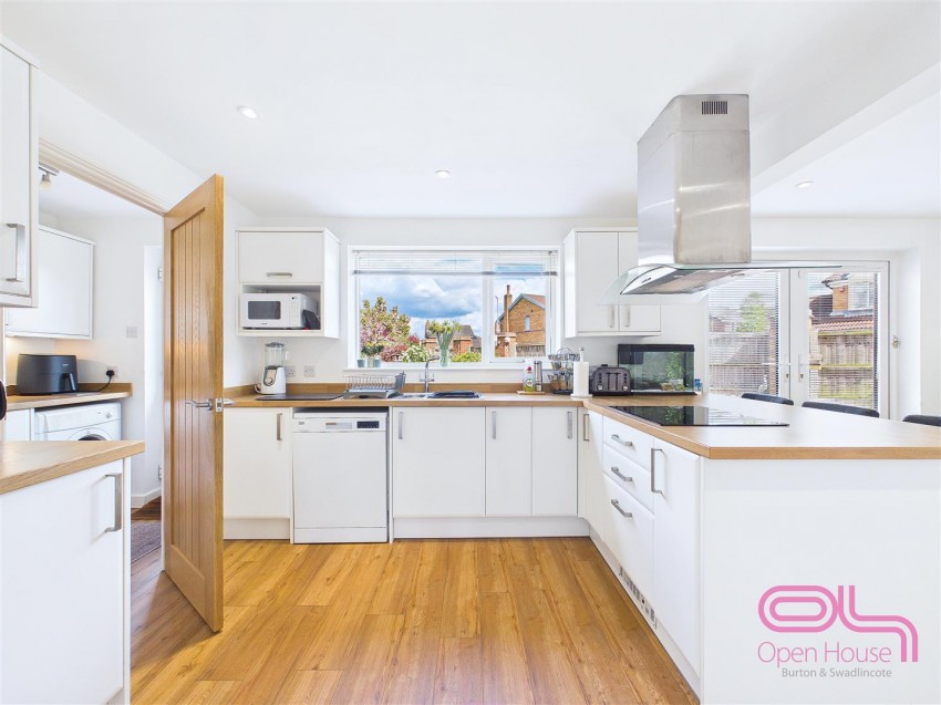 Images for Langer Close, Branston, Burton on Trent