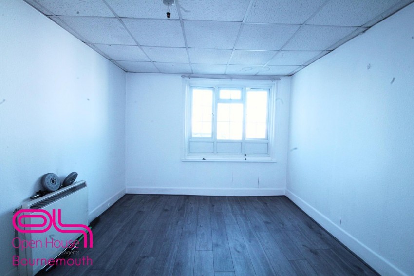 Images for Castle Lane West, Muscliff, Bournemouth