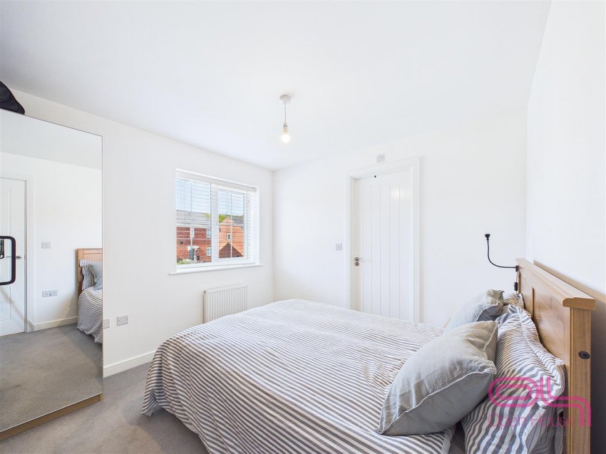 Images for Holden Drive, Midway, Swadlincote