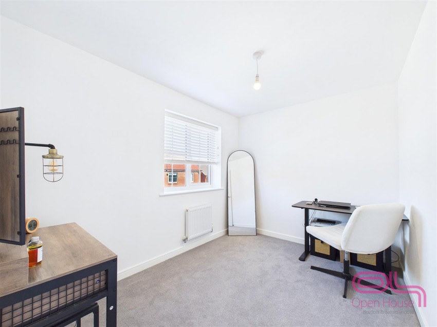 Images for Holden Drive, Midway, Swadlincote