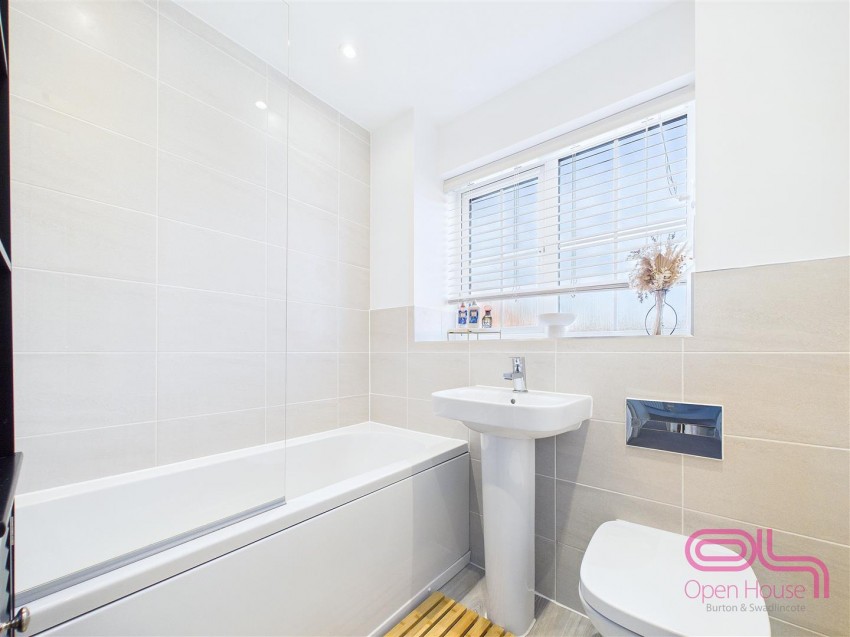 Images for Holden Drive, Midway, Swadlincote