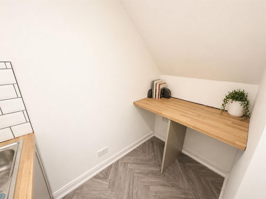 Images for Main Road, Eastburn, Keighley