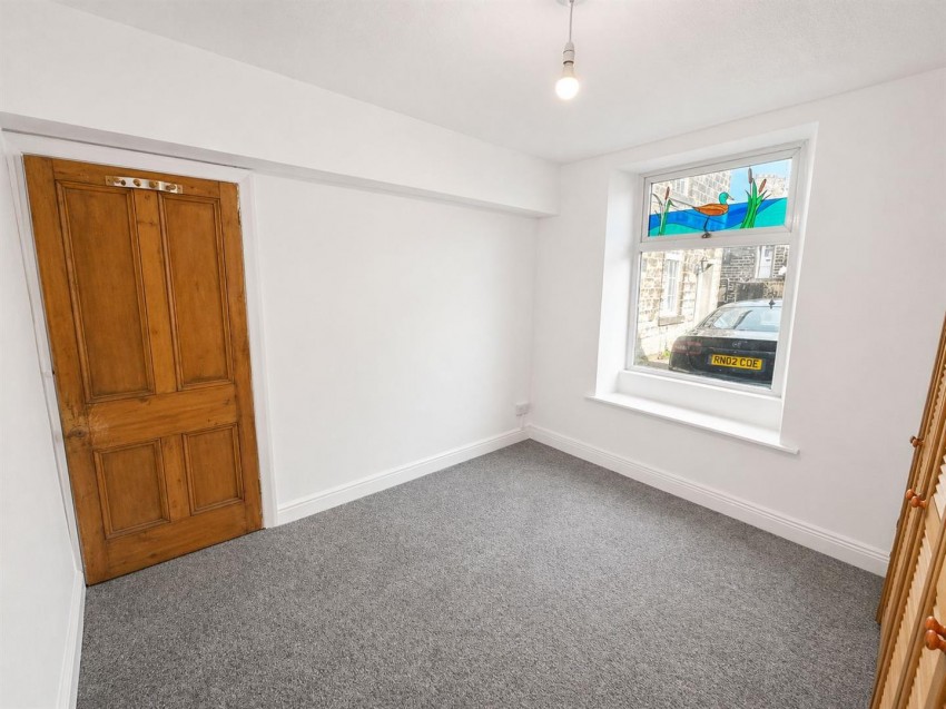 Images for Main Road, Eastburn, Keighley