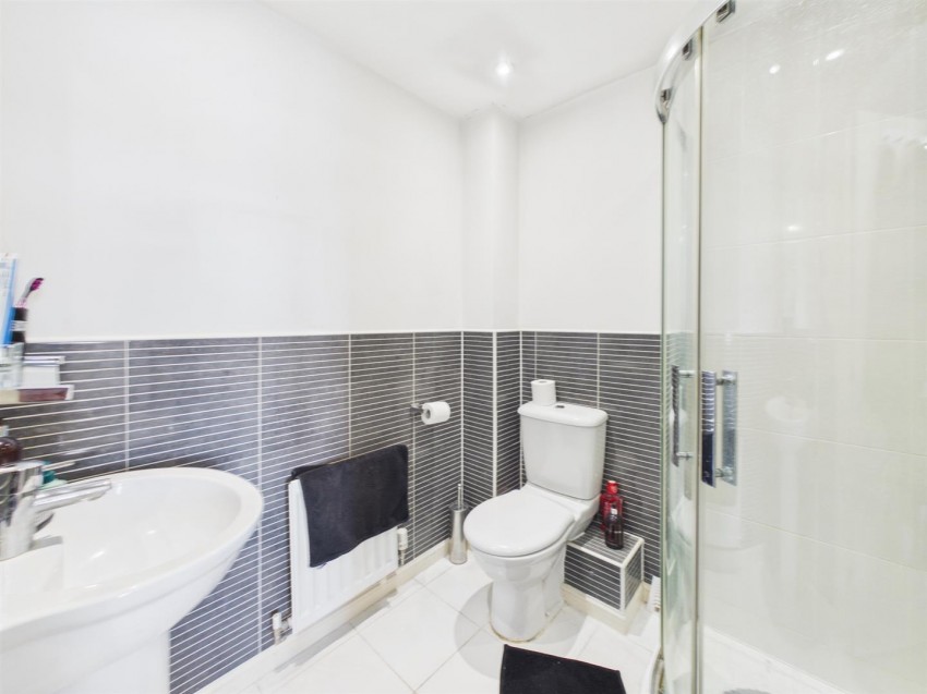 Images for Seaview Avenue, Peacehaven