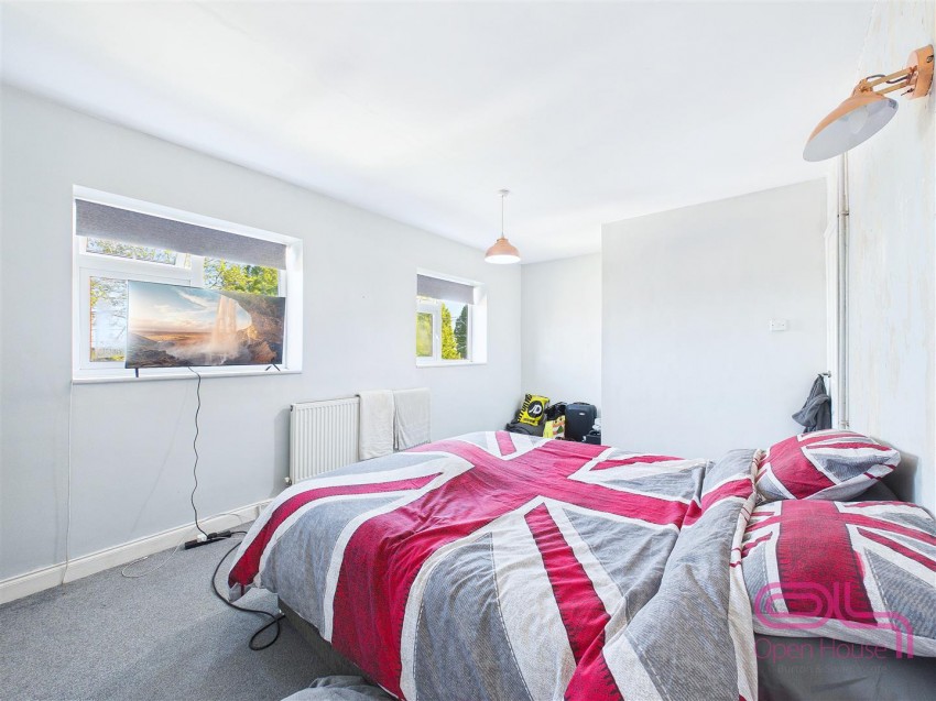 Images for Hawfield Lane, Burton-On-Trent