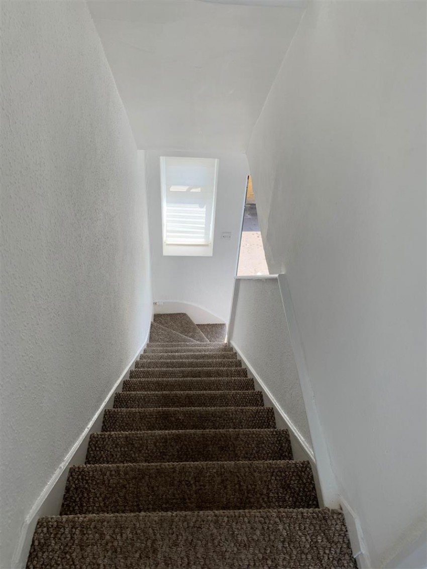 Images for Riddy Lane, Luton