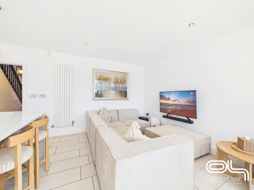 Images for Grange Court, Hixon, Stafford