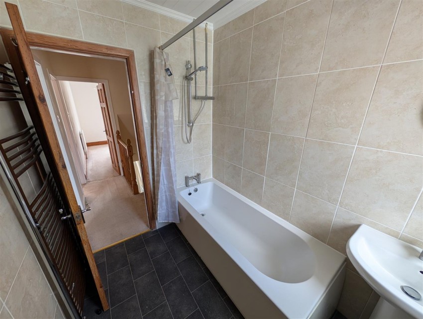 Images for Fold Lane, Cowling, Keighley