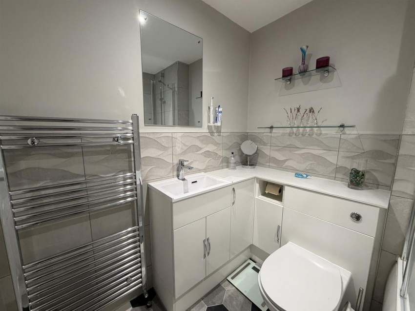 Images for Steadings Way, Keighley