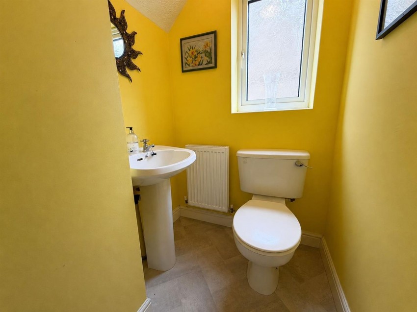 Images for Steadings Way, Keighley