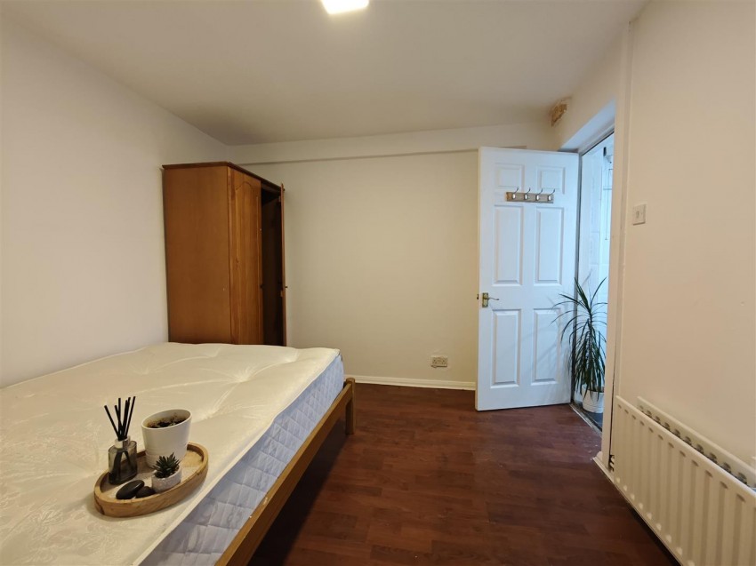 Images for Greenstone Drive, Salford