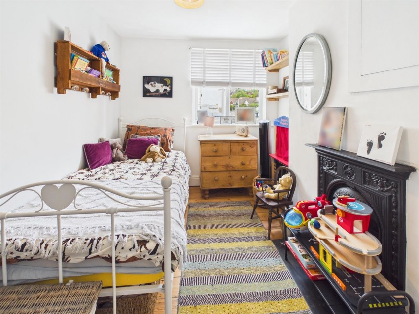 Images for Lewis Close, Newhaven