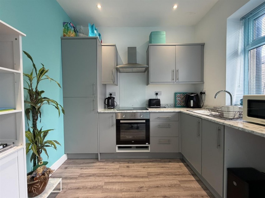 Images for Oats Street,Ingrow