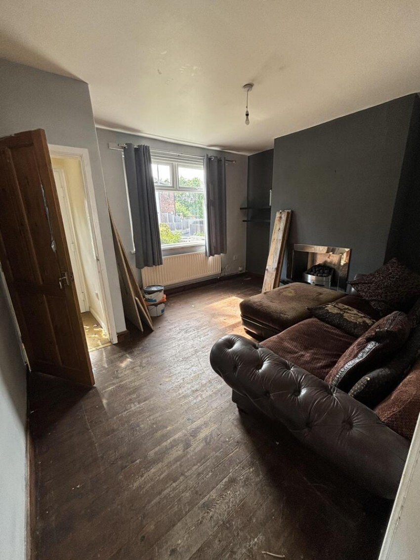 Images for Donald Avenue, Hyde