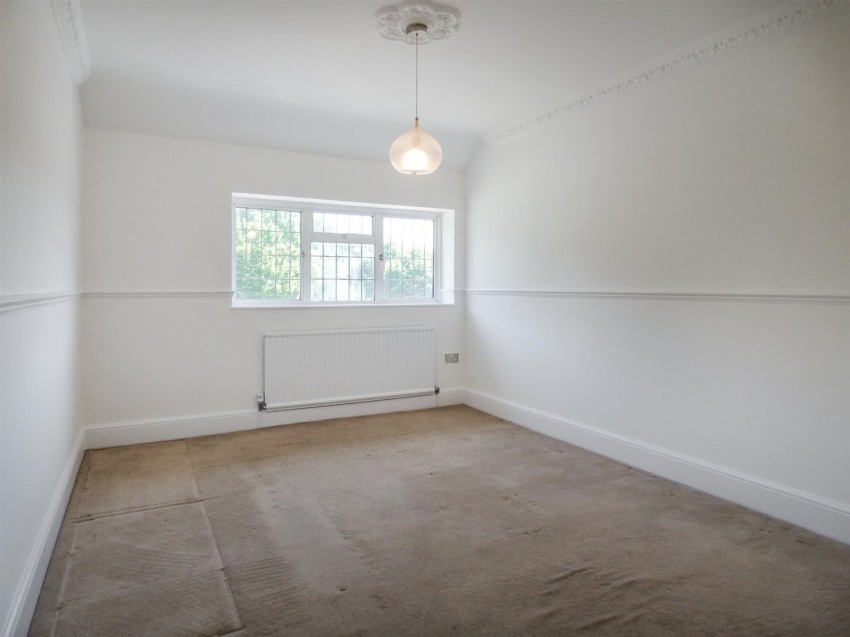 Images for Foyle Drive, South Ockendon, RM15