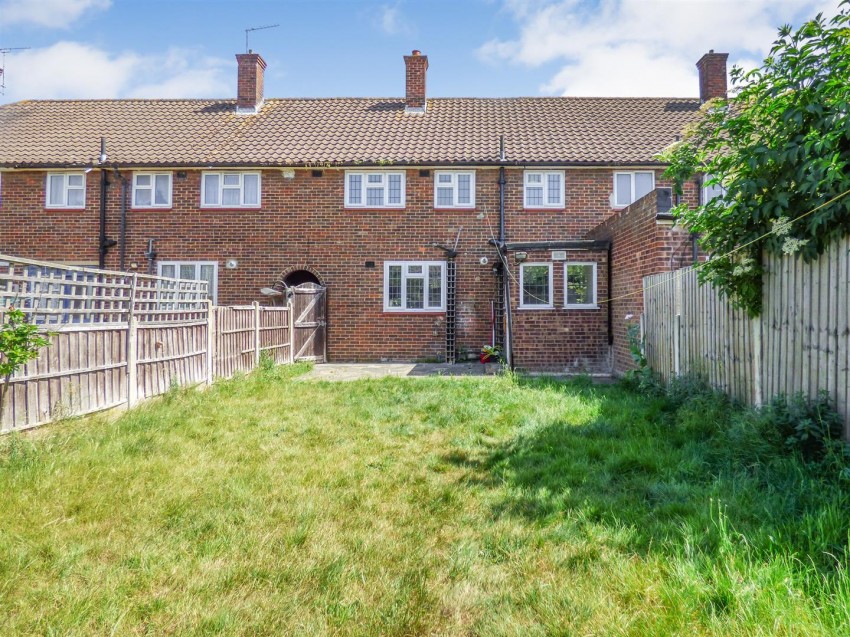 Images for Foyle Drive, South Ockendon, RM15