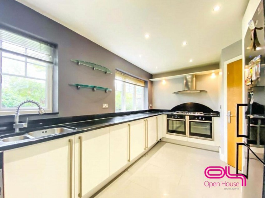 Images for Alder Close, Heald Green, Cheadle