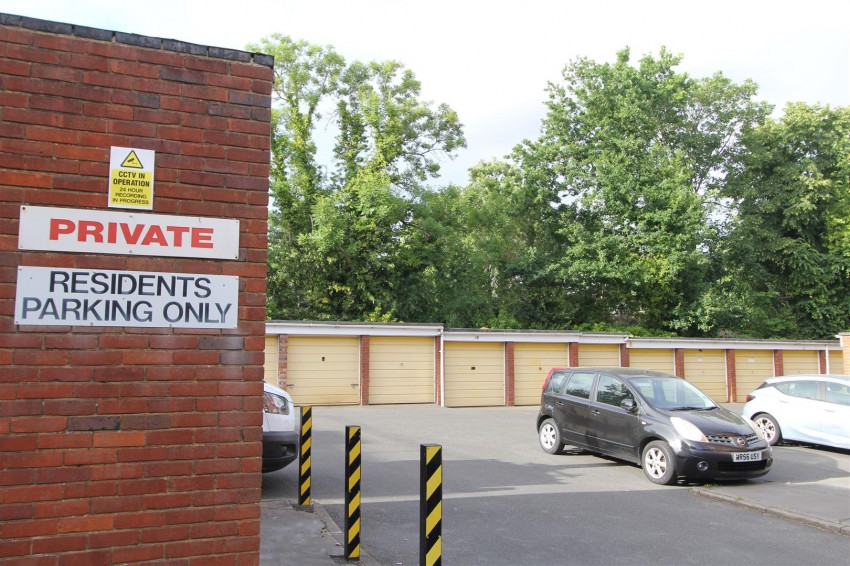 Images for Sutton Close, Beckenham