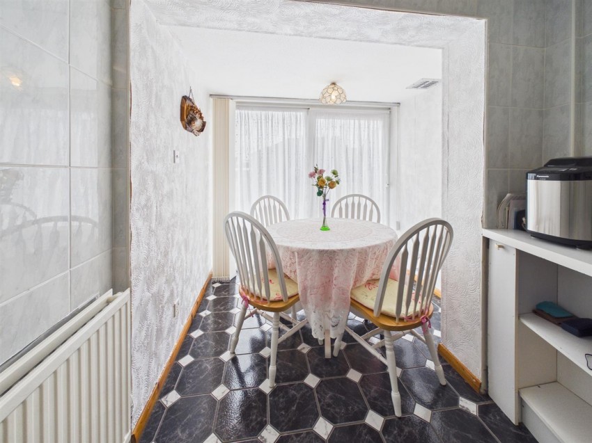 Images for Cavell Avenue North, Peacehaven
