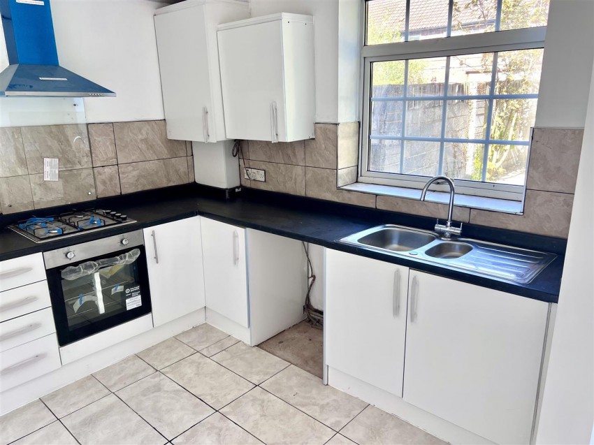 Images for Newstead View, Fitzwilliam, Pontefract