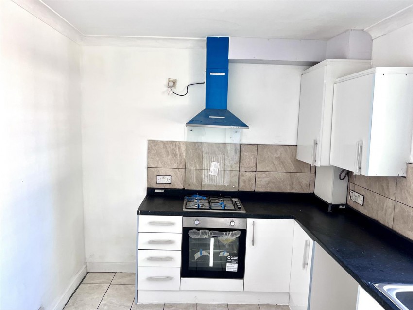 Images for Newstead View, Fitzwilliam, Pontefract