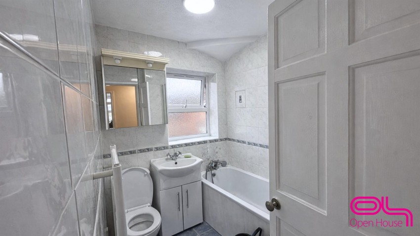 Images for Cedar Grove, Denton, Manchester