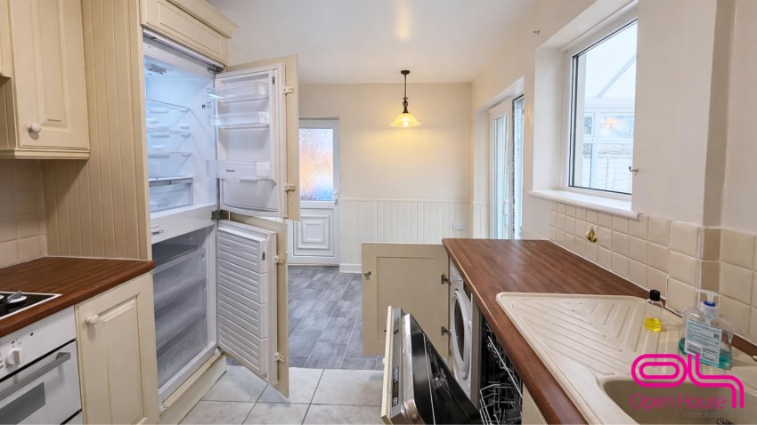 Images for Cedar Grove, Denton, Manchester