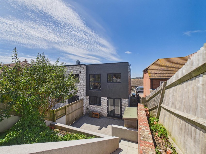 Images for Claremont Road