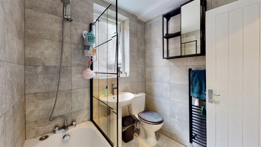 Images for Room 4, Lawrence Road, Liverpool