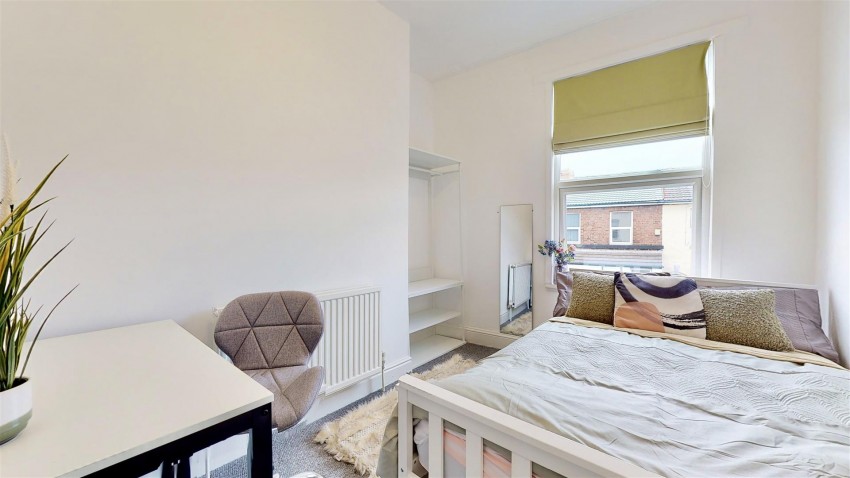 Images for Room 4, Lawrence Road, Liverpool