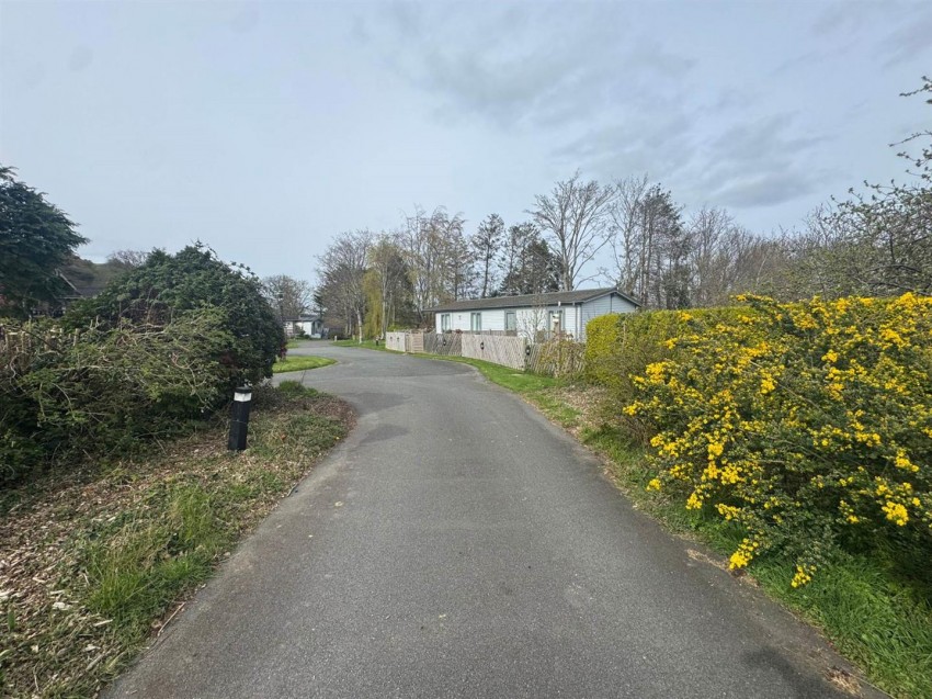 Images for Bwlch Farm Road, Deganwy, Conwy