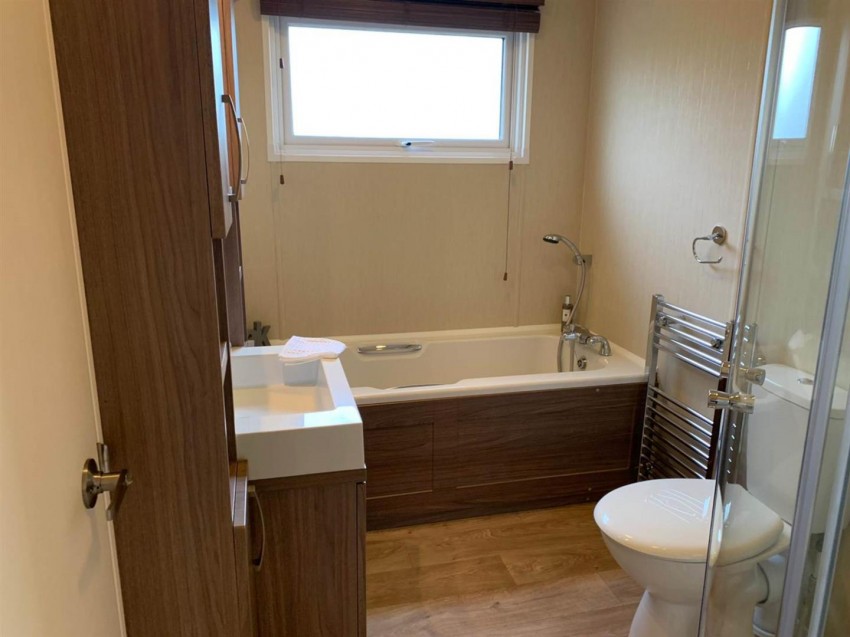Images for Pemberton Glendale