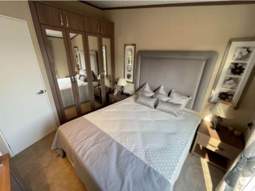 Images for Pemberton Glendale