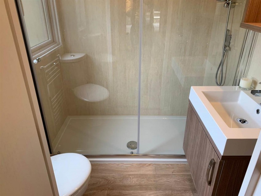 Images for Pemberton Glendale
