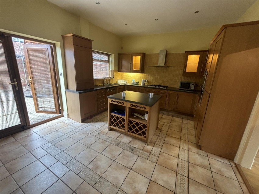 Images for Oakfield Road, Hyde