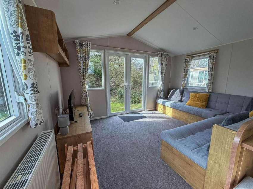 Images for Elmhirst Ave, Skegness