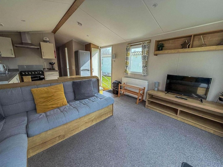 Images for Elmhirst Ave, Skegness