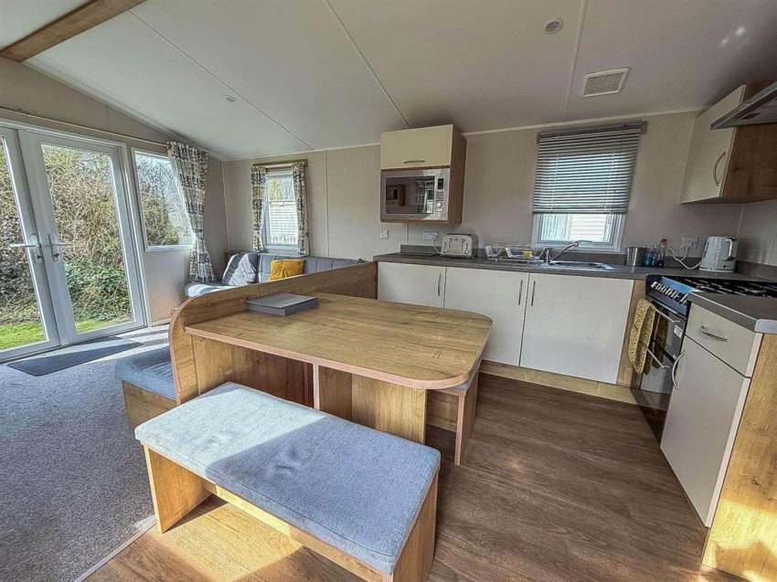 Images for Elmhirst Ave, Skegness