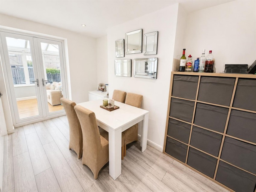 Images for Greenton Cres, Queensbury, Bradford