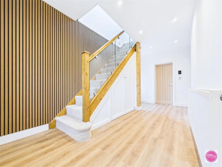Images for Moat Bank, Bretby, Burton-On-Trent
