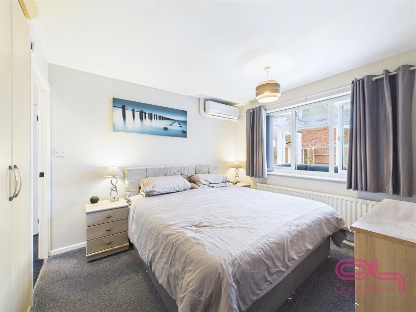 Images for The Grange, Burton-On-Trent