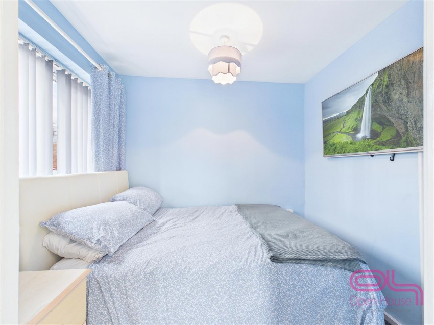 Images for The Grange, Burton-On-Trent
