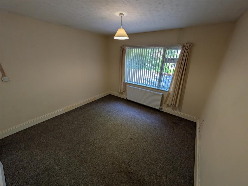 Images for Lynton,Woodville Road