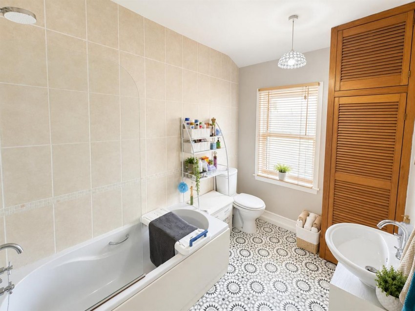 Images for Compeigne Avenue, Riddlesden, Keighley