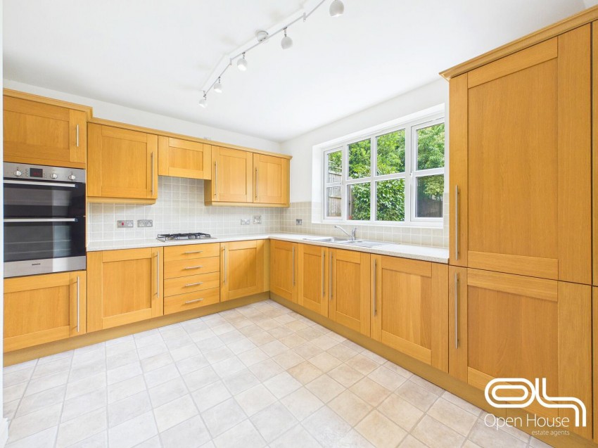 Images for Petersfield Way, Weston