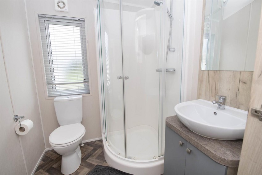 Images for Central Ave, Skipsea, Driffield