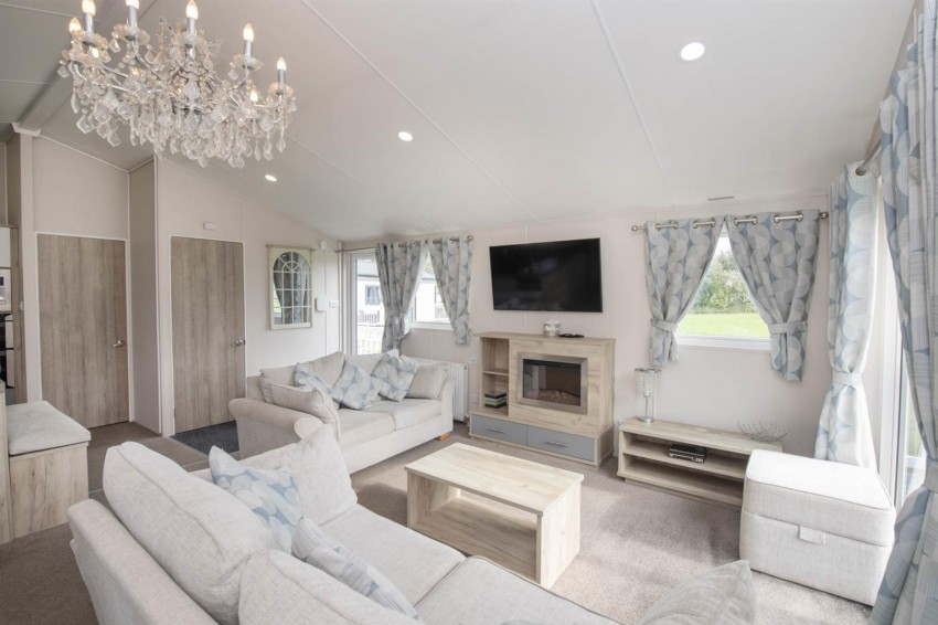 Images for Central Ave, Skipsea, Driffield